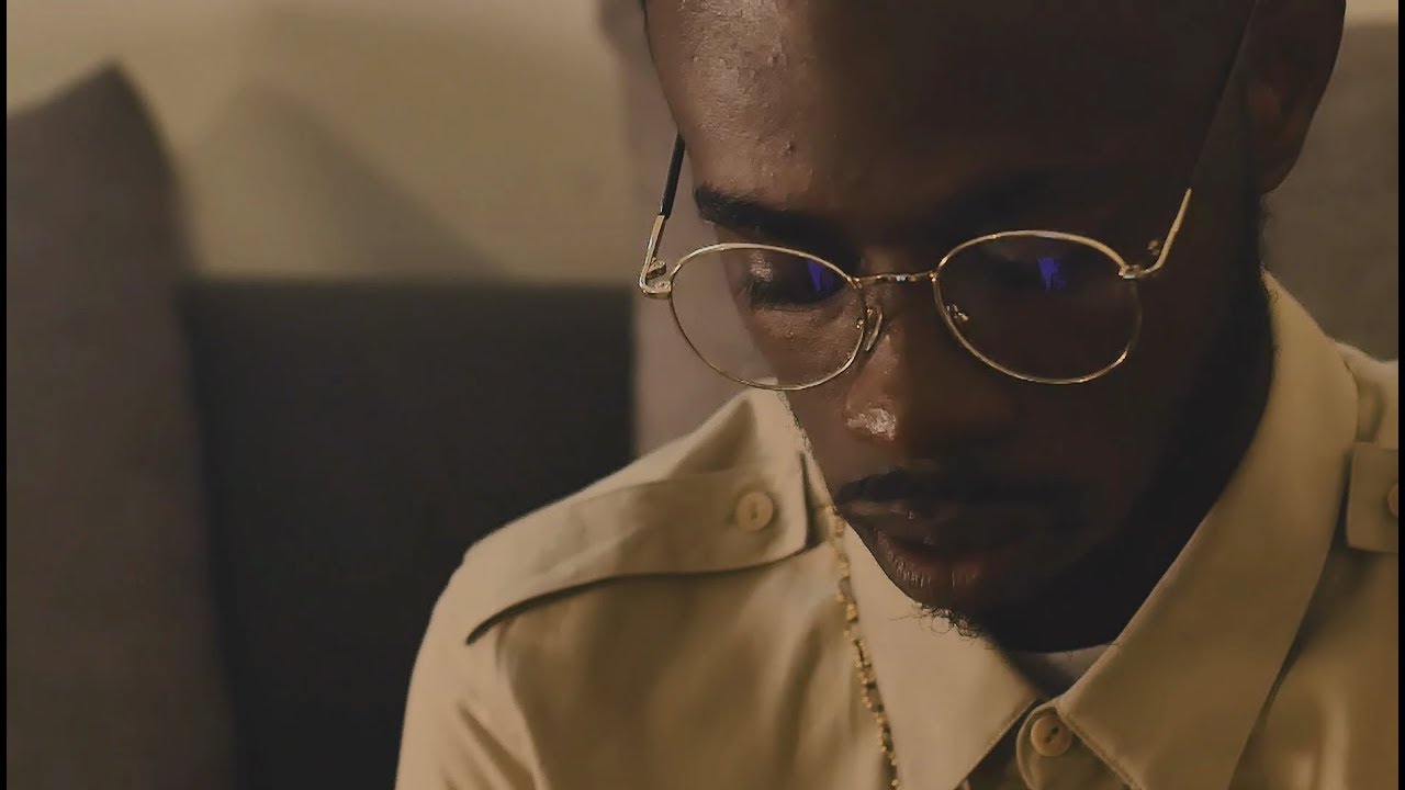 Sourette - Sanna (Clip Officiel)