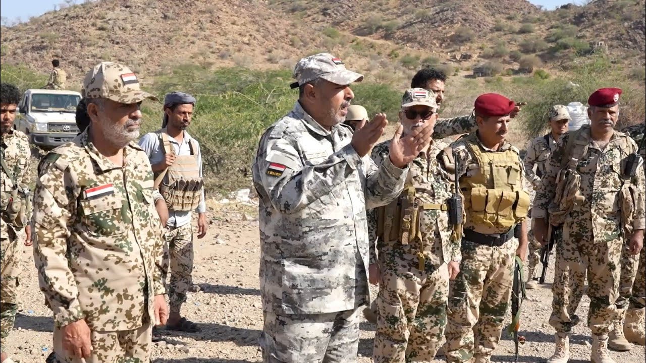 الزحزوح يتفقد قطاع اللواء السادس حراس الجمهورية في محور البرح ويشيد بجاهزيتهم