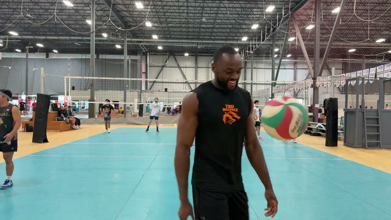 Volleydome Men's Fall League 2025 | Clip Farmers vs Connex E, Set 1