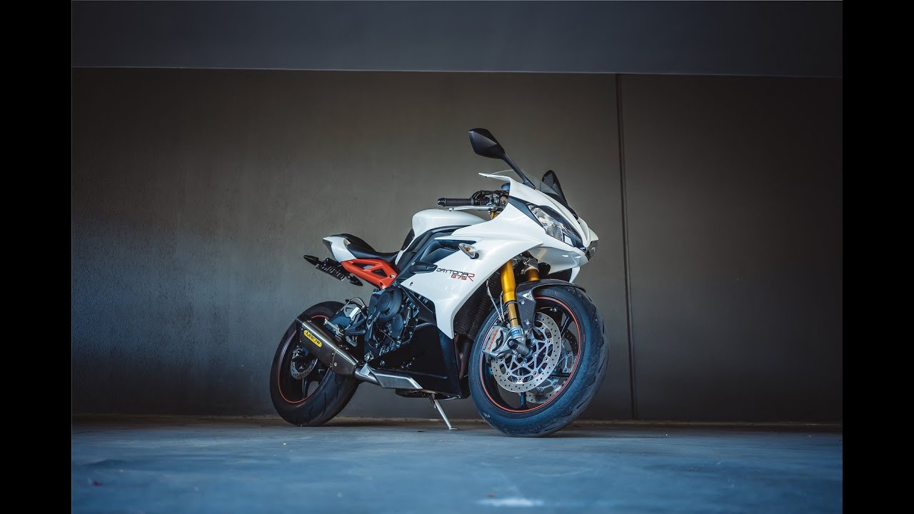 Triumph Daytona 675r Arrow exhaust install