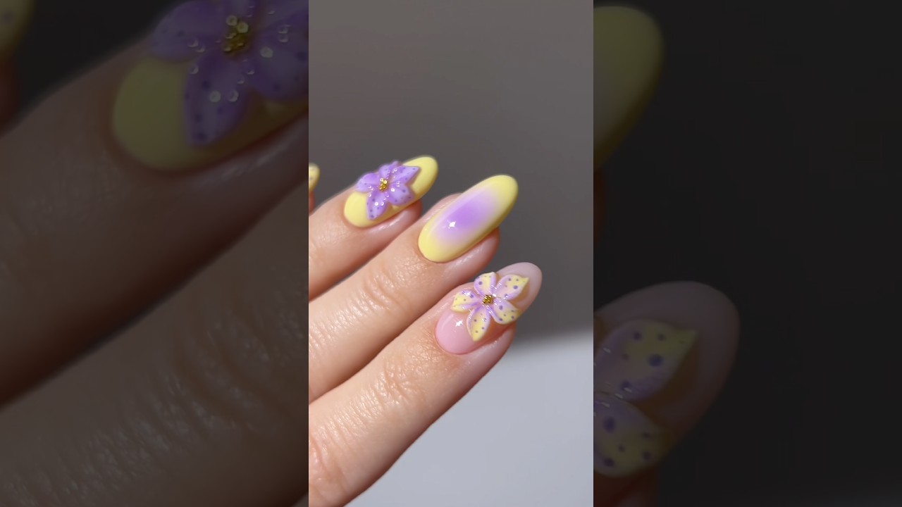 🌼🪻 Весенний цветок в 3D #ногти #дизайнногтей #нейларт