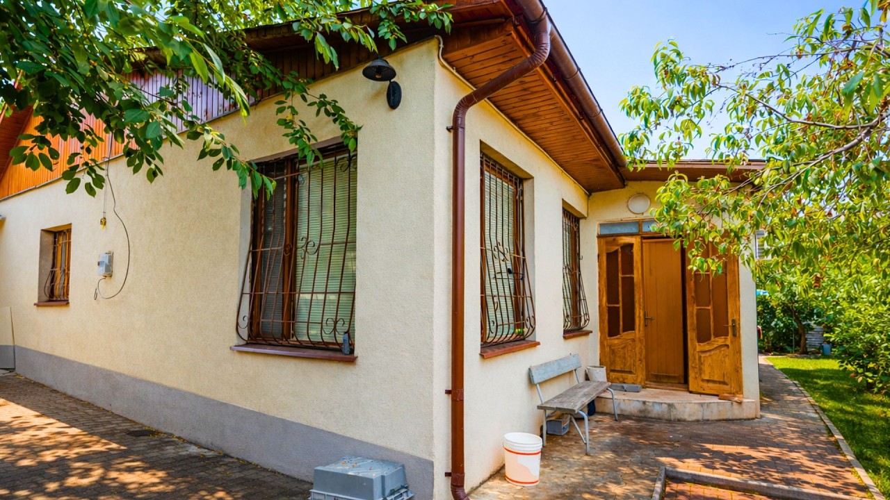 Продаж добротного житлового будинку 90 м² 14 соток Бобринець Кіровоградська область📍