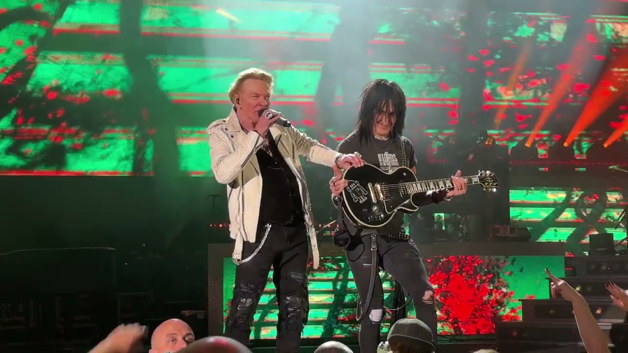 Guns N' Roses, Madagascar.  Hollywood Bowl 4K.