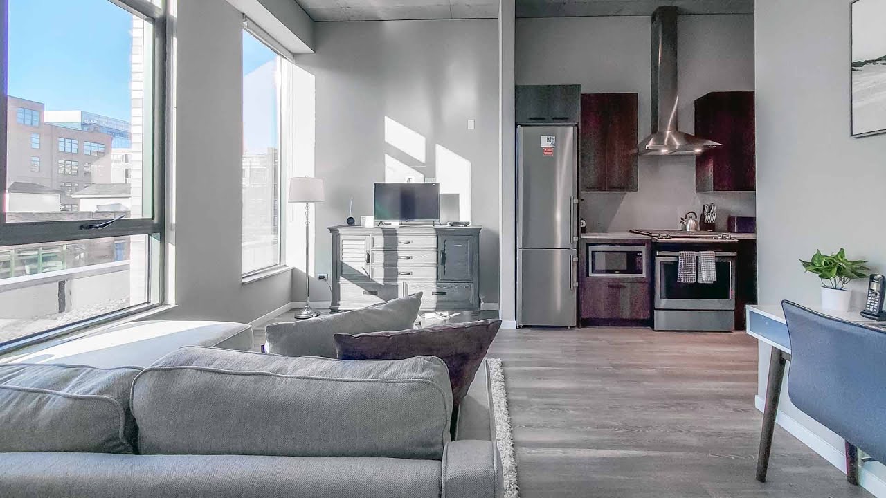 A West Loop furnished short-term convertible #307W at Union West