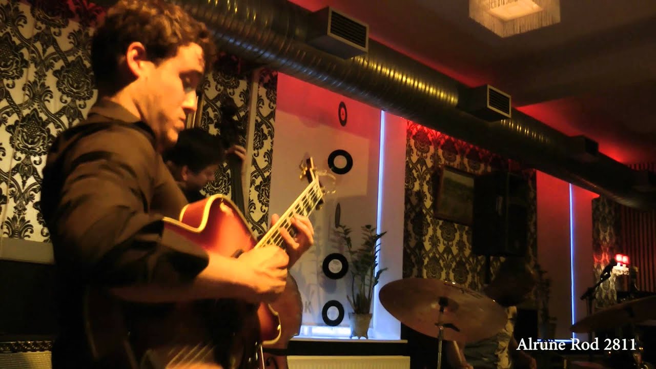 Gilad Hekselman Quartet - This Just In (2012)