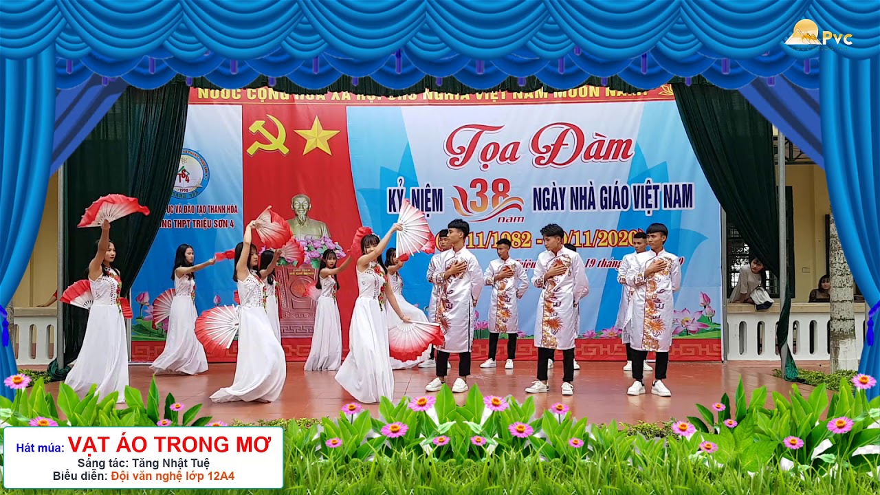 Hát múa VẠT ÁO TRONG MƠ - tiết mục của lớp 12A4
