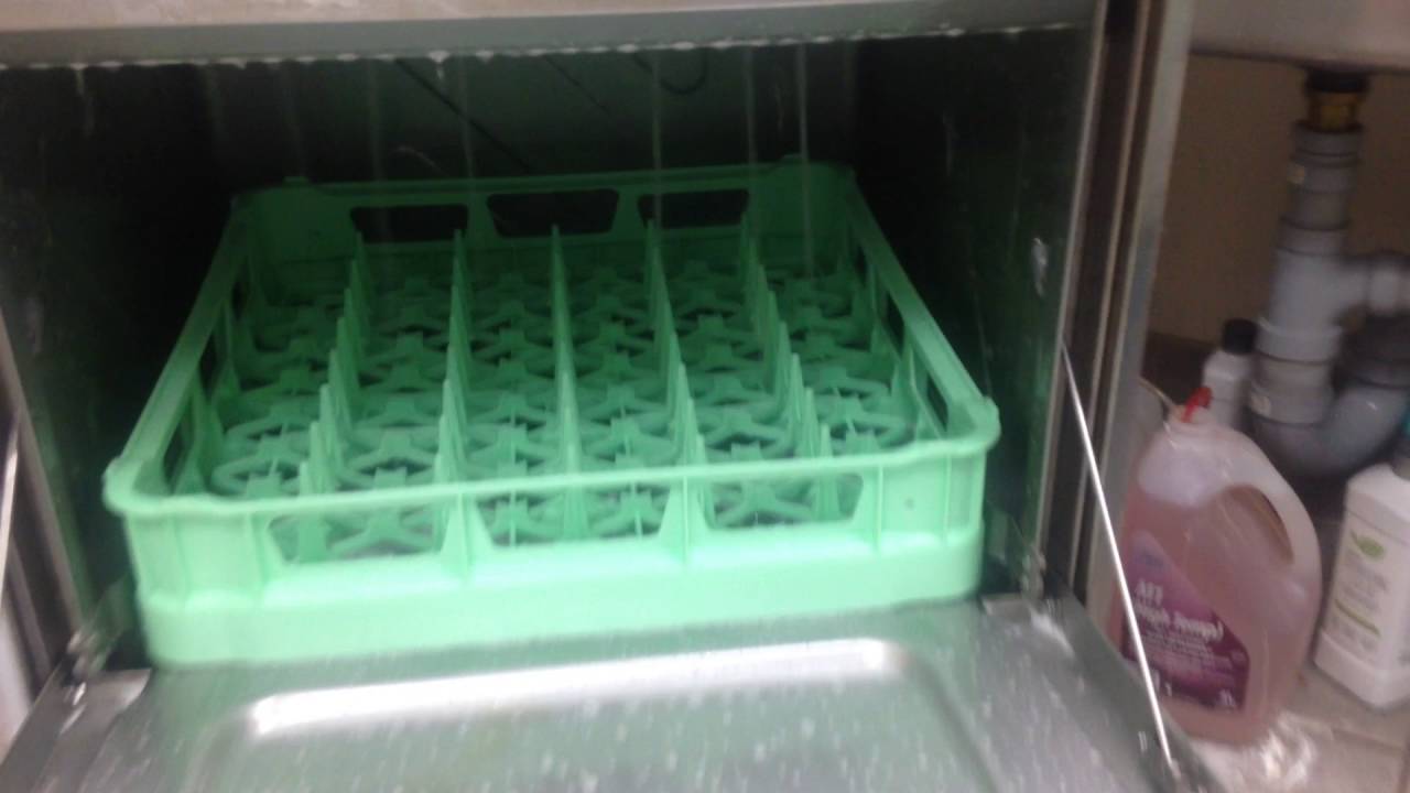 Lot 231 Lamber Commercial Dishwasher F92EK