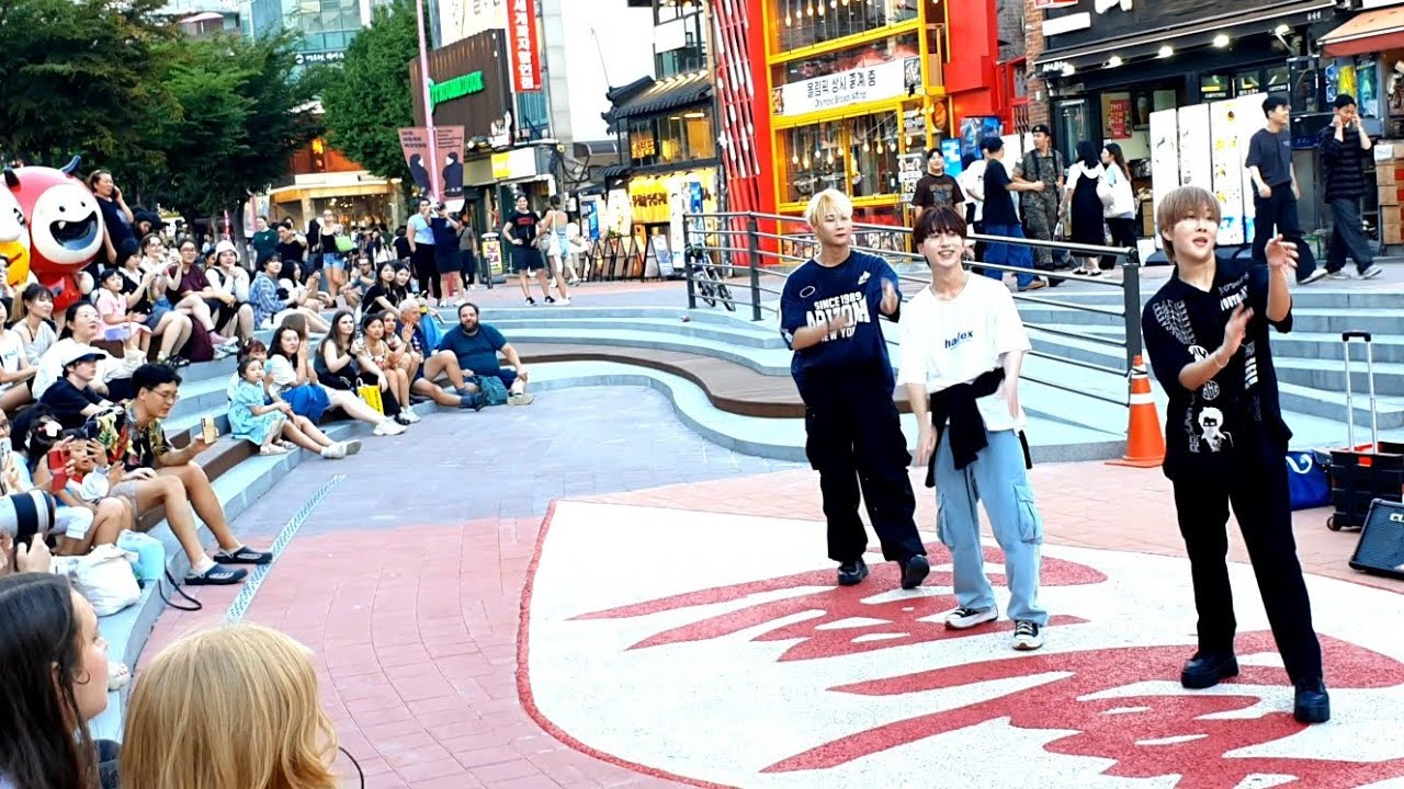 [STREET ARTIST] NEEZ. INTERACTIVE HONGDAE BUSKING. 240810.