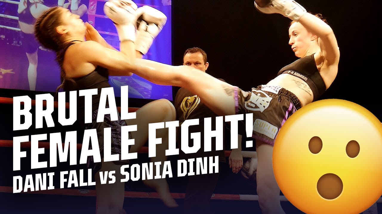 BRUTAL FEMALE MUAY THAI FIGHT 😱 Dani Fall vs Sonia Dinh | SuperShowDown | Fight Highlights