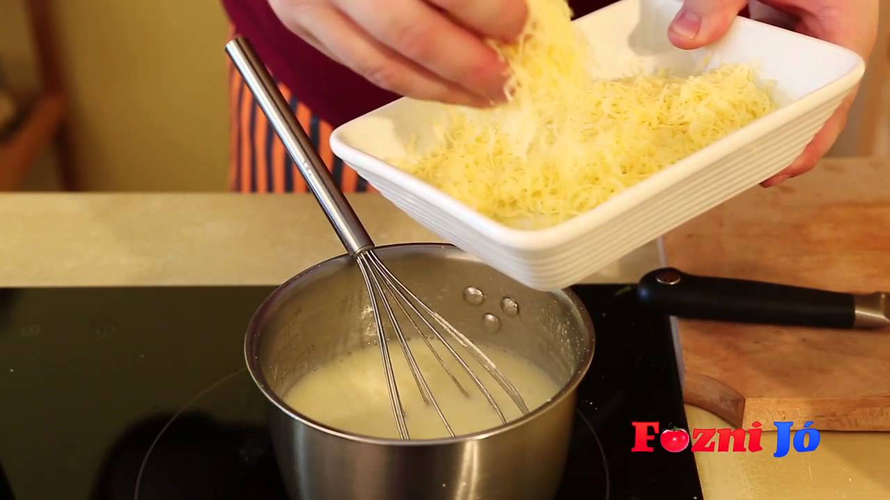 Z&ouml;lds&eacute;gekkel t&ouml;lt&ouml;tt paprika