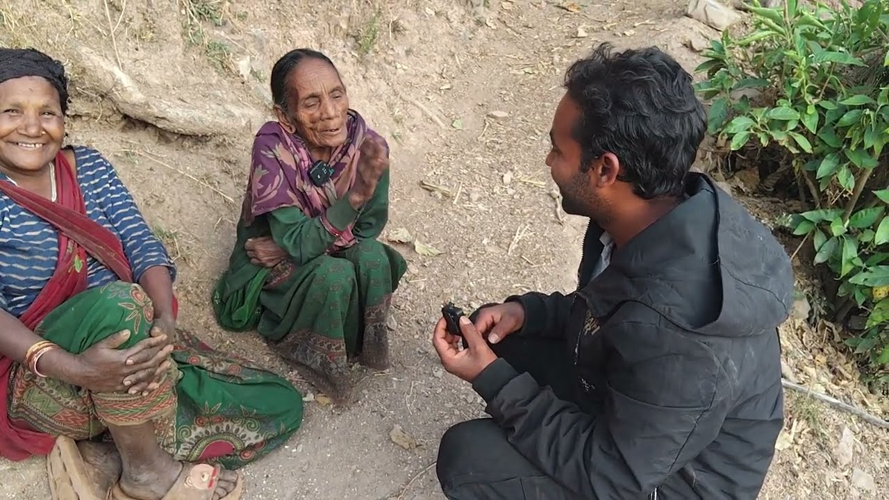 70 बर्श पुगेका बोई sang कुरा गर्दै 70 barsha ka boi sanga kura Nepal caltur