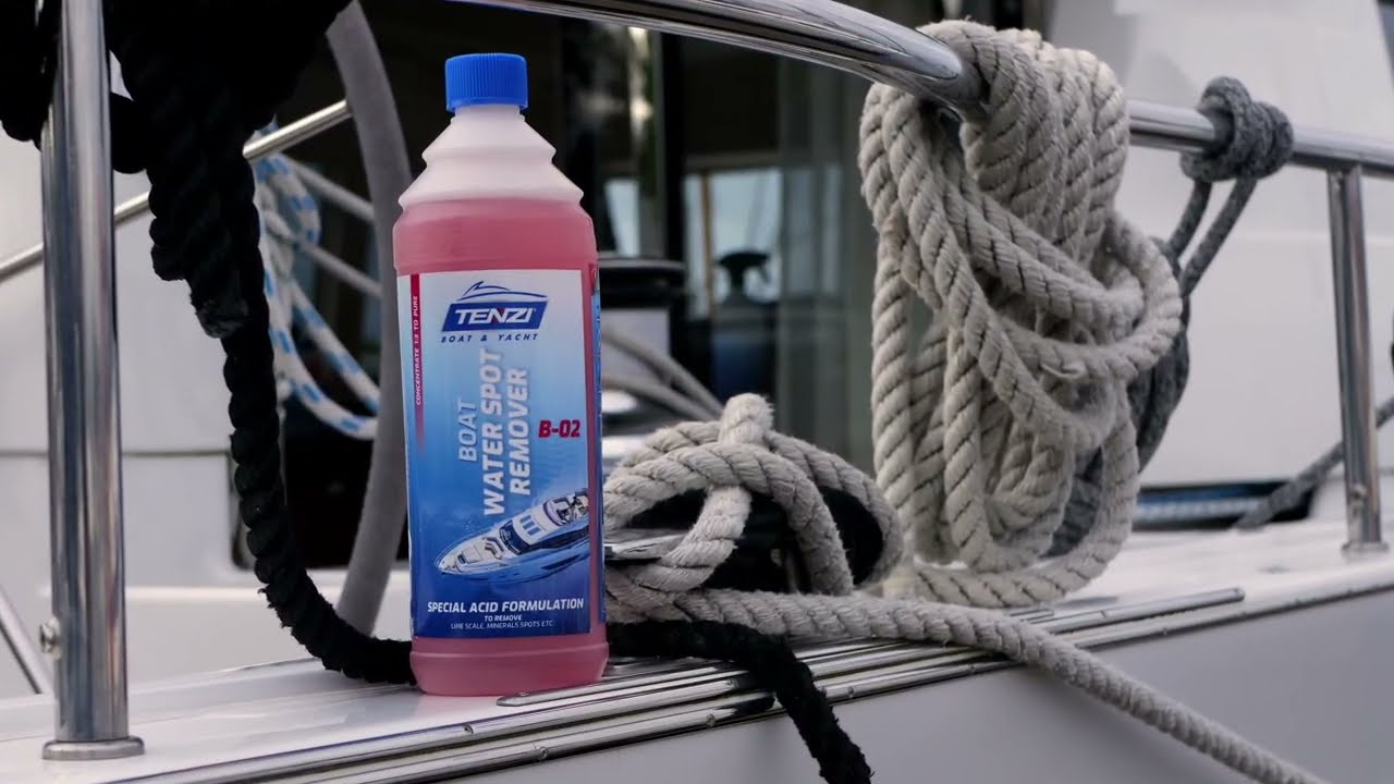 Zobacz, czym usunąć plamy wodne z powierzchni łodzi - Boat Water Spot Remover