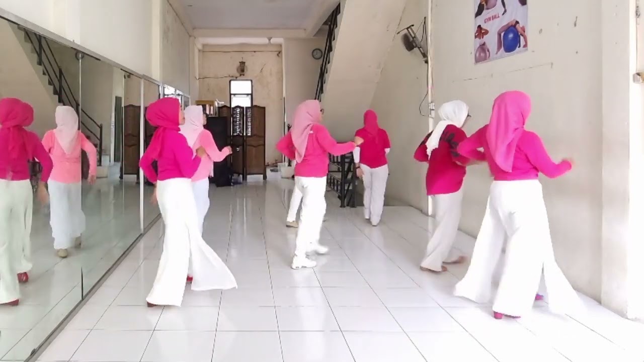 La Cucharacha Samba