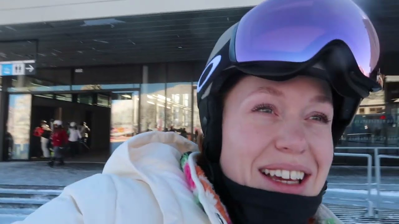 Mayrhofen Austria! Ski vlog pt  2 - Insane hotel and weather