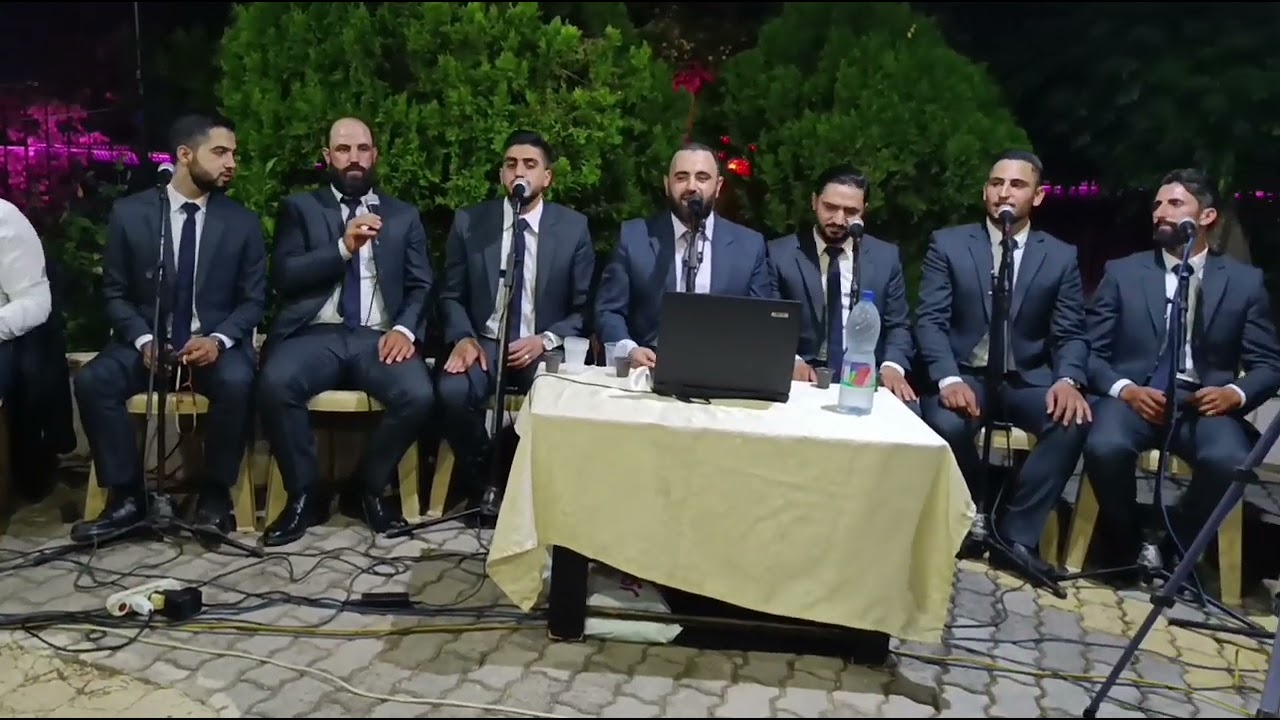 فرقة أنس بن مالك للأناشيد الدينية بقيادة المنشد ( أنس محمد الأحمد) حفظه الله تعالى 🍁🌹