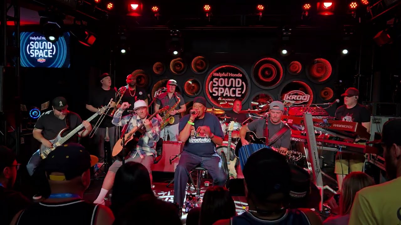 Slightly Stoopid - Upside Down (with Chali 2na)(Live at KROQ Sound Space)