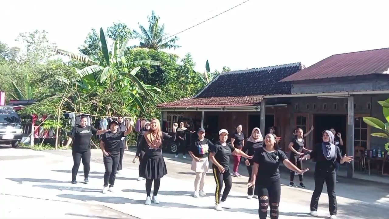 #kreasi #senam #aerobictermantul 