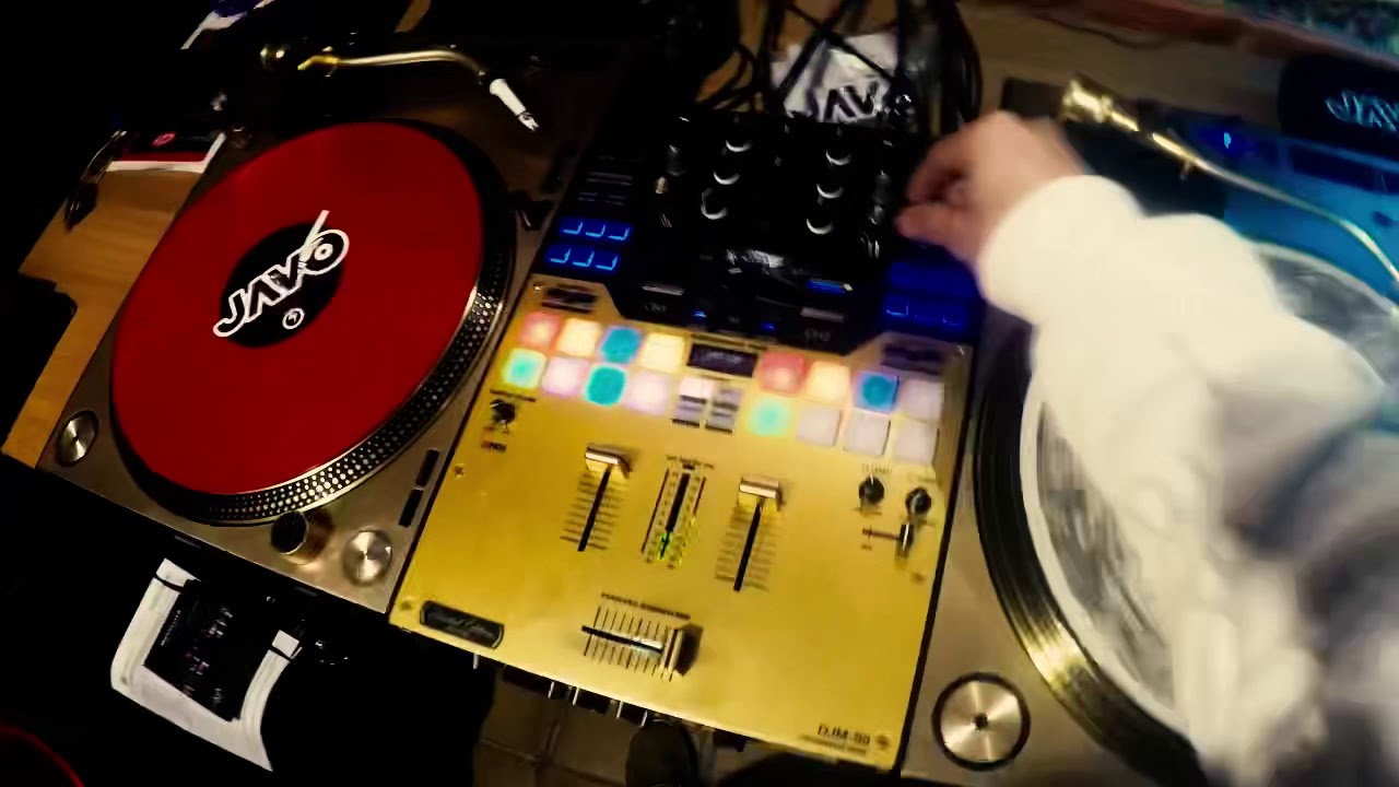 Run The Breaks x Playfull & Noisy - Arabass (Javo Scratch)