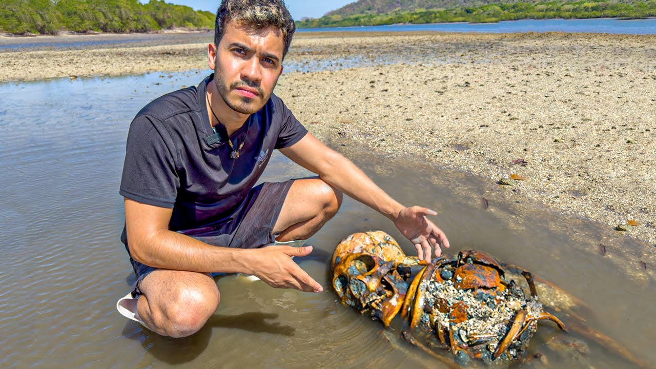Encontré RESTOS HUMANOS en una ISLA de Costa Rica