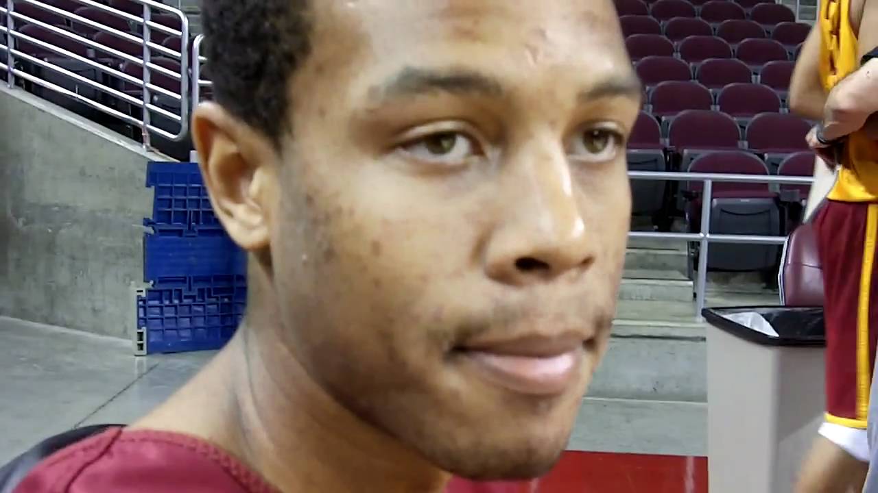USCTrojans.com - Meet Bryce Jones