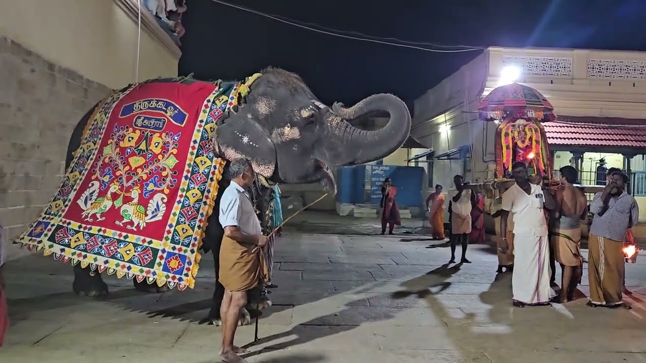 Amritaghateswarar-Abirami Temple, Thirukkadaiyur