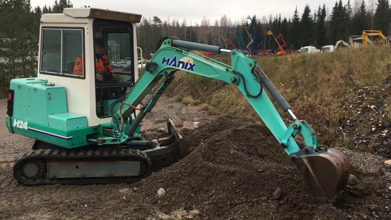 Hanix H24 Kaivinkone