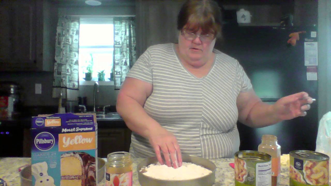 Caramel Apple Dump Cake