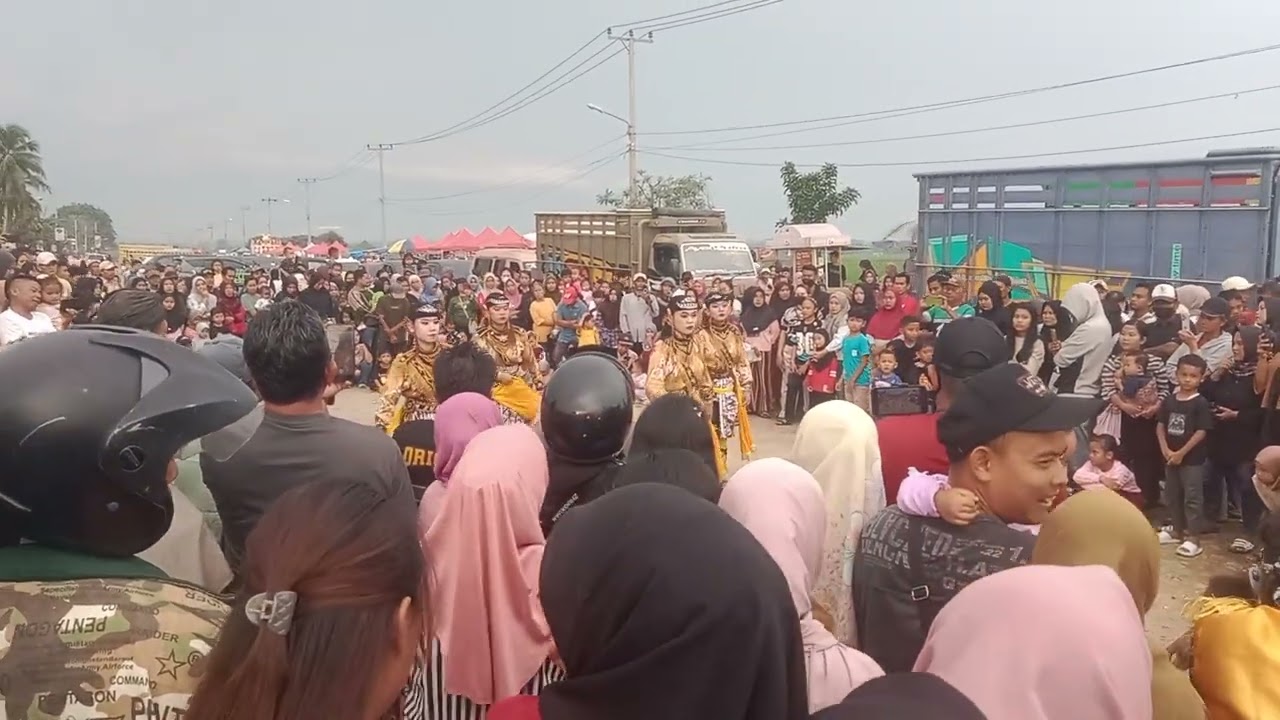BERBURU TAKJIL DI MALIOSEWU EH ADA KUDA KEPANG. #jaranan #takjil #ramadan 