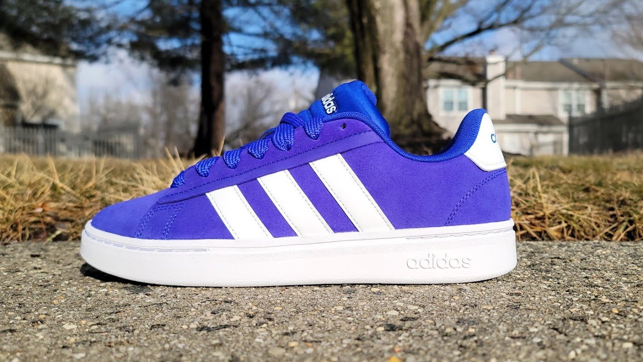 Вторник: кроссовки Adidas Grand Court Alpha 00s — мужские, IH3846, сине-белые