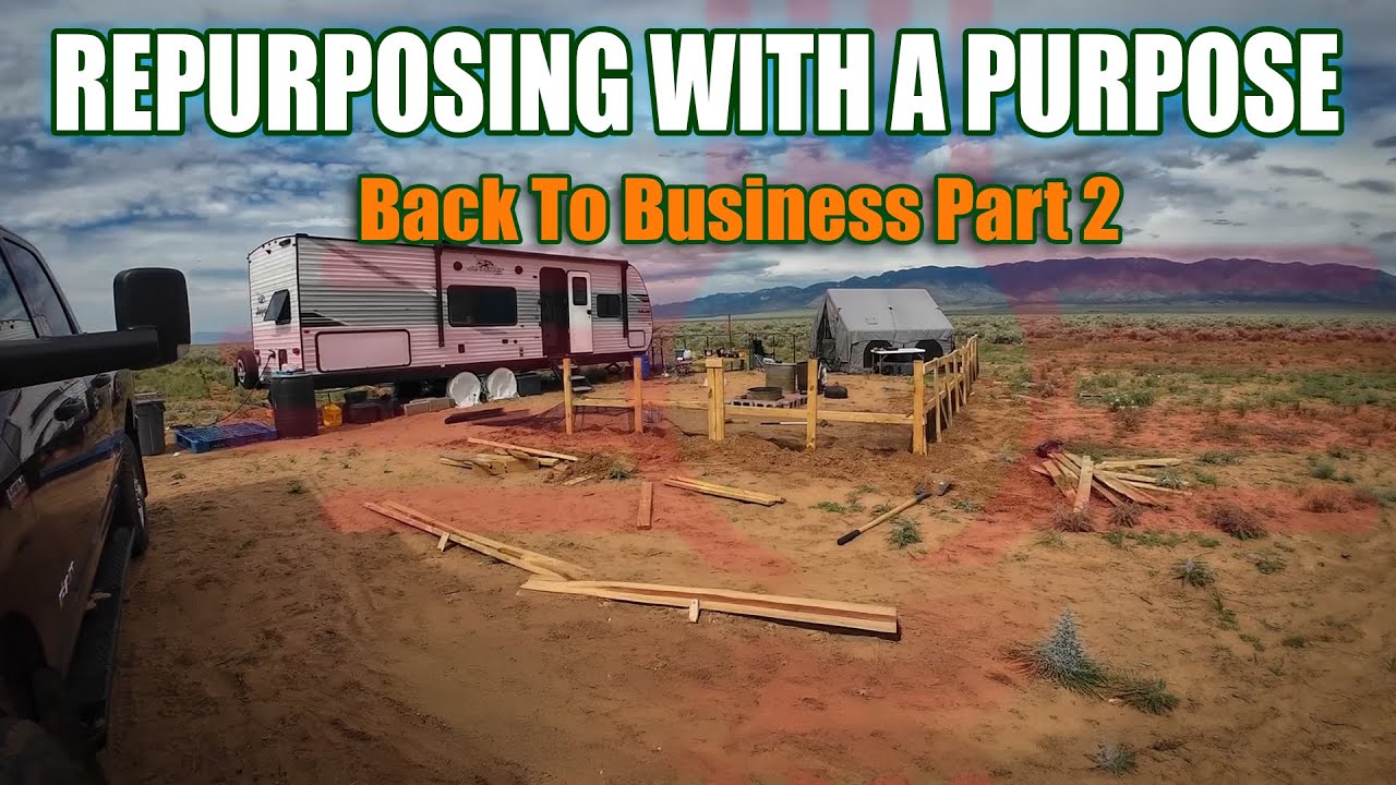 Cheap DIY Pallet Fencing - DIY New Mexico Desert Offgrid Homestead