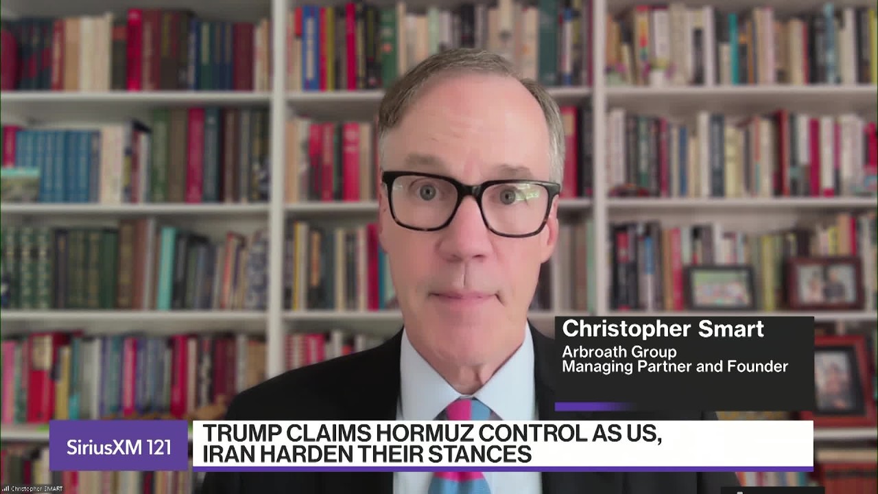 It's A 'Weird Time' For The US Economy, Says Christopher Smart