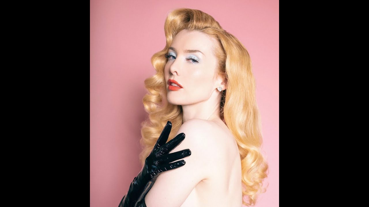 Look Down There: Episode 24: Glamour Girl with Miss Miranda