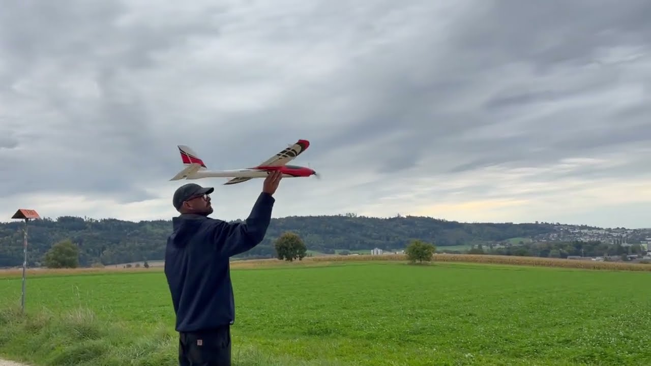 E-Flite ElektroStreak - 10x8 Speed Propeller! Knacken wir den Rekord?