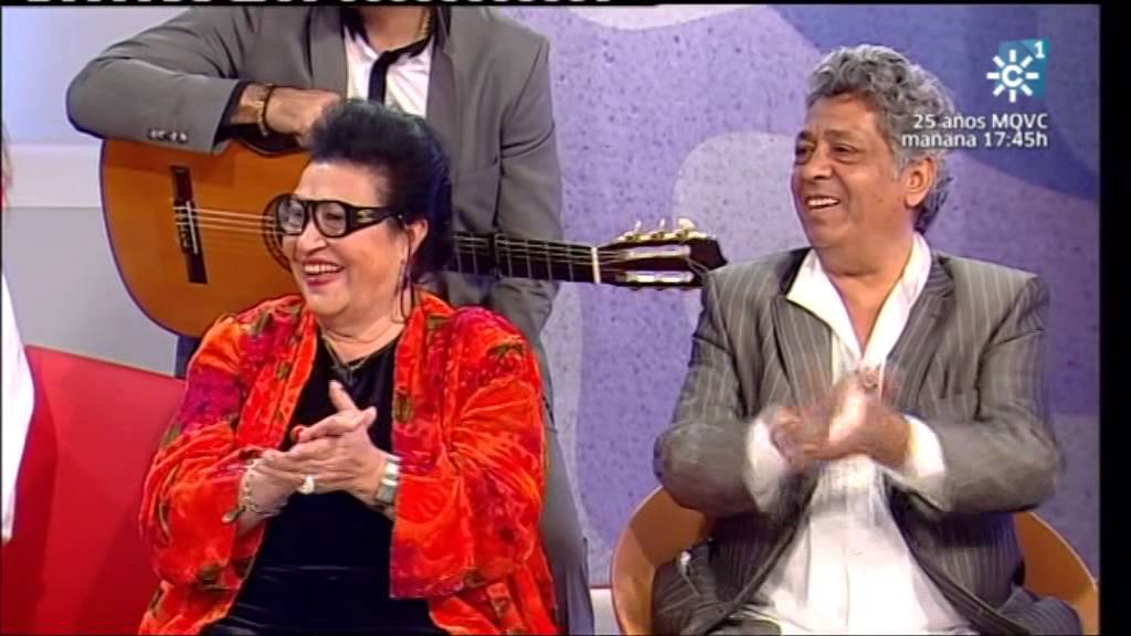 REYES CANTANDO ROMANCE