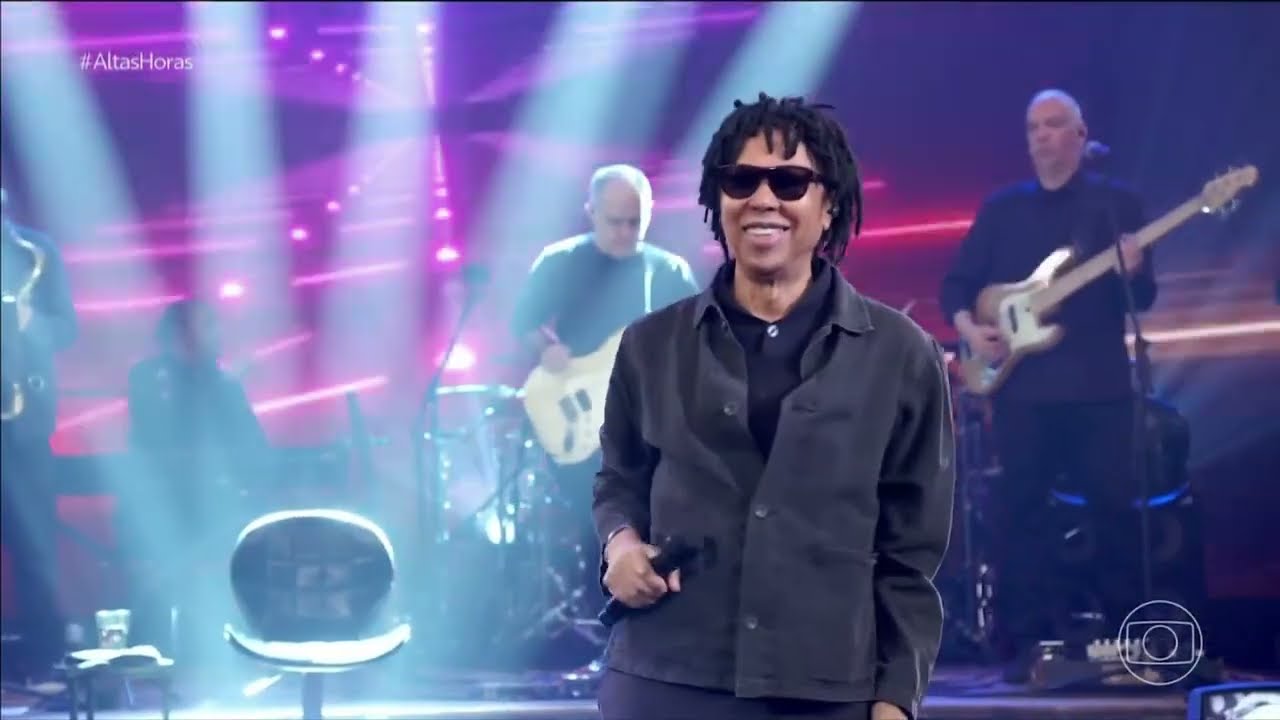 Djavan canta 'LILÁS' - Altas Horas 13/12/2025 