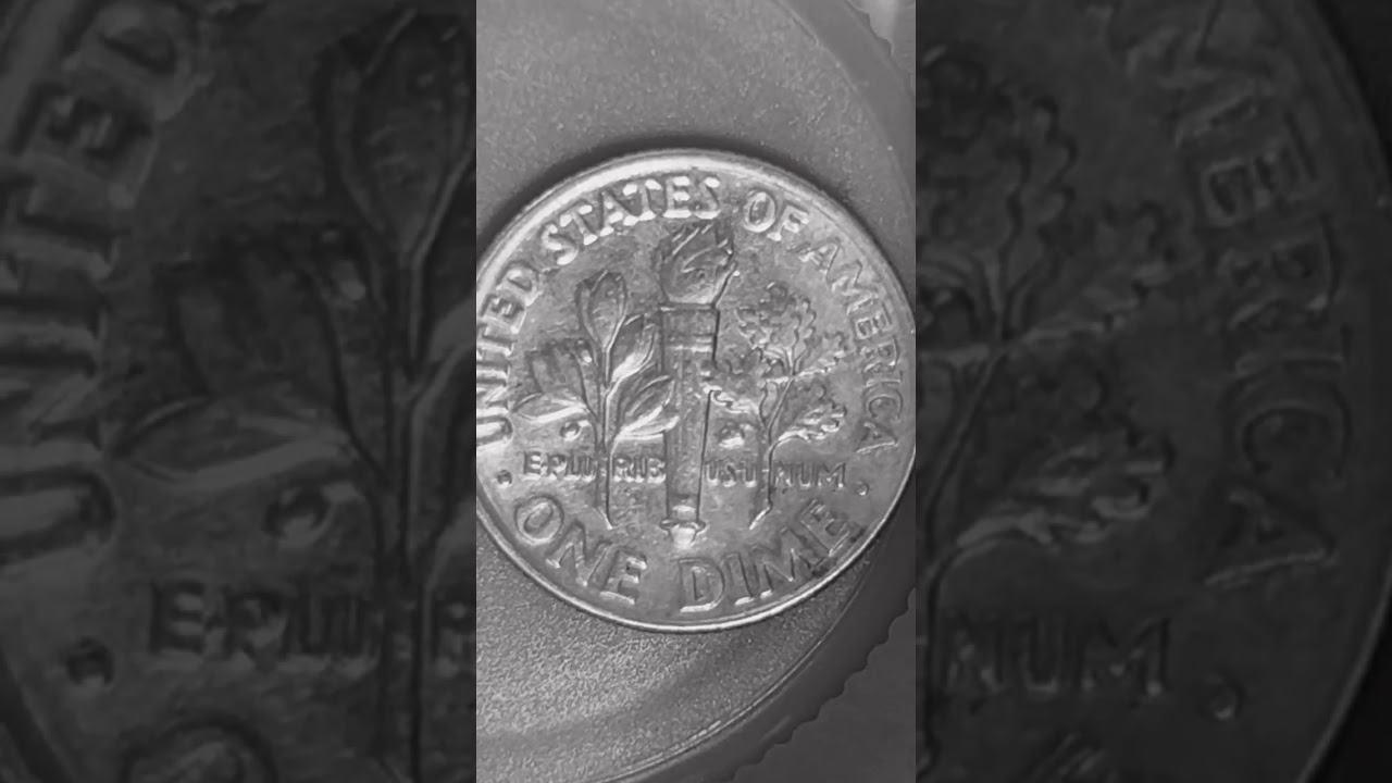 1990 P Roosevelt dime &ndash; front and back of coin