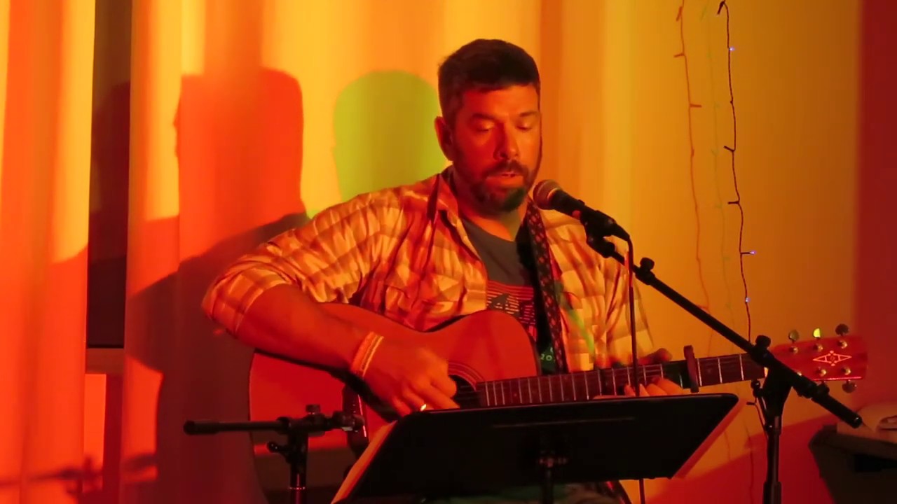 Luther singing 'Bring My Flowers Now' by Tanya Tucker at Open Mic 2020