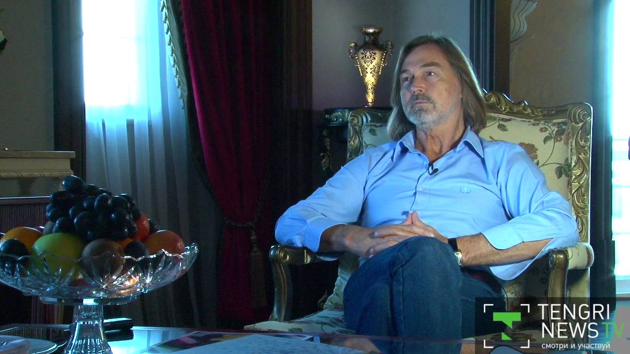 Никас Сафронов: Мне нравится казахское тщеславие