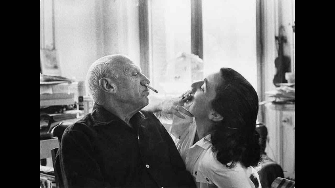 Rare Intimate photos capture the everyday life of Pablo Picasso in his studio, 1950s-1960s