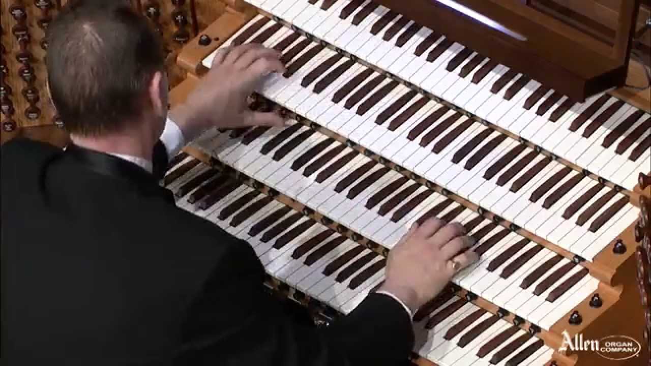 Toccata & Fugue in D minor performed by Jeremy Filsell
