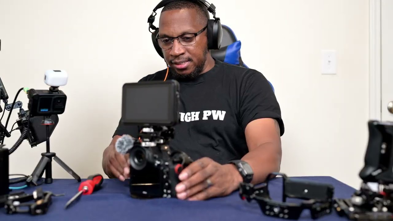 My new Smallrig 'Night Eagle' Cage. Watch as I open the box and install it on my Nikon Z7ii. (4K)