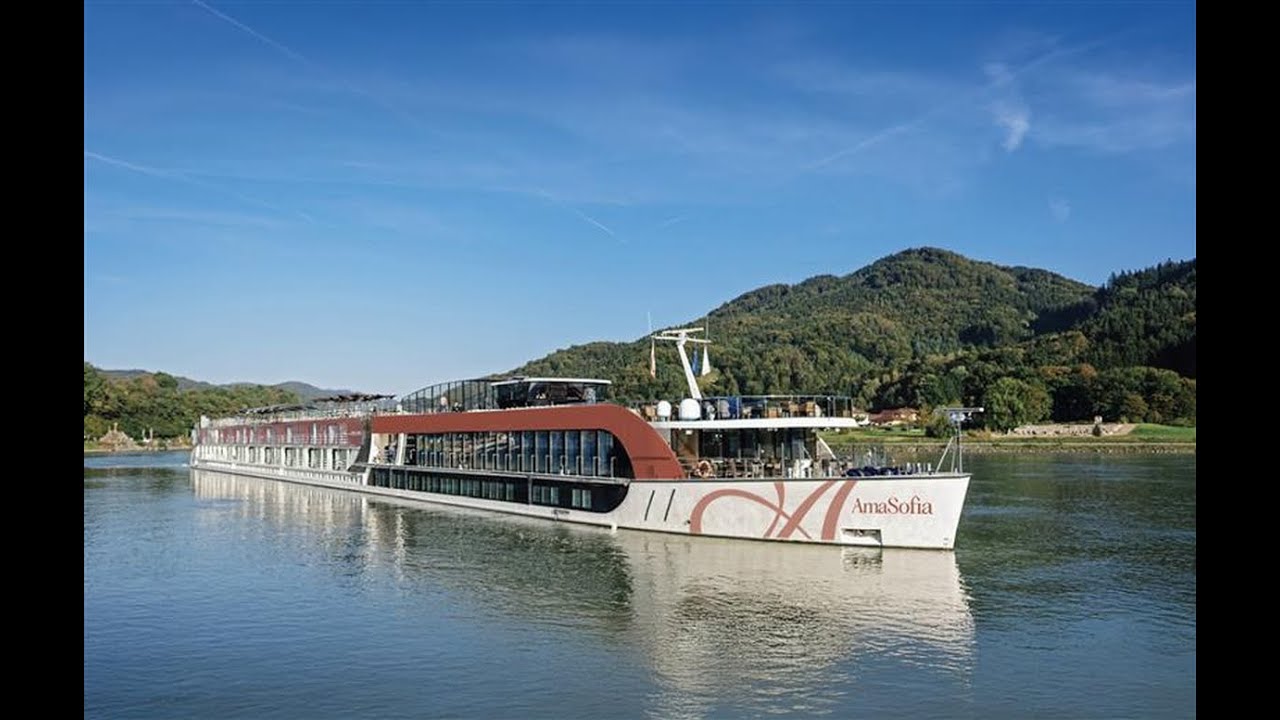Что стоит за новой рекламной кампанией и обновлением бренда AmaWaterways?