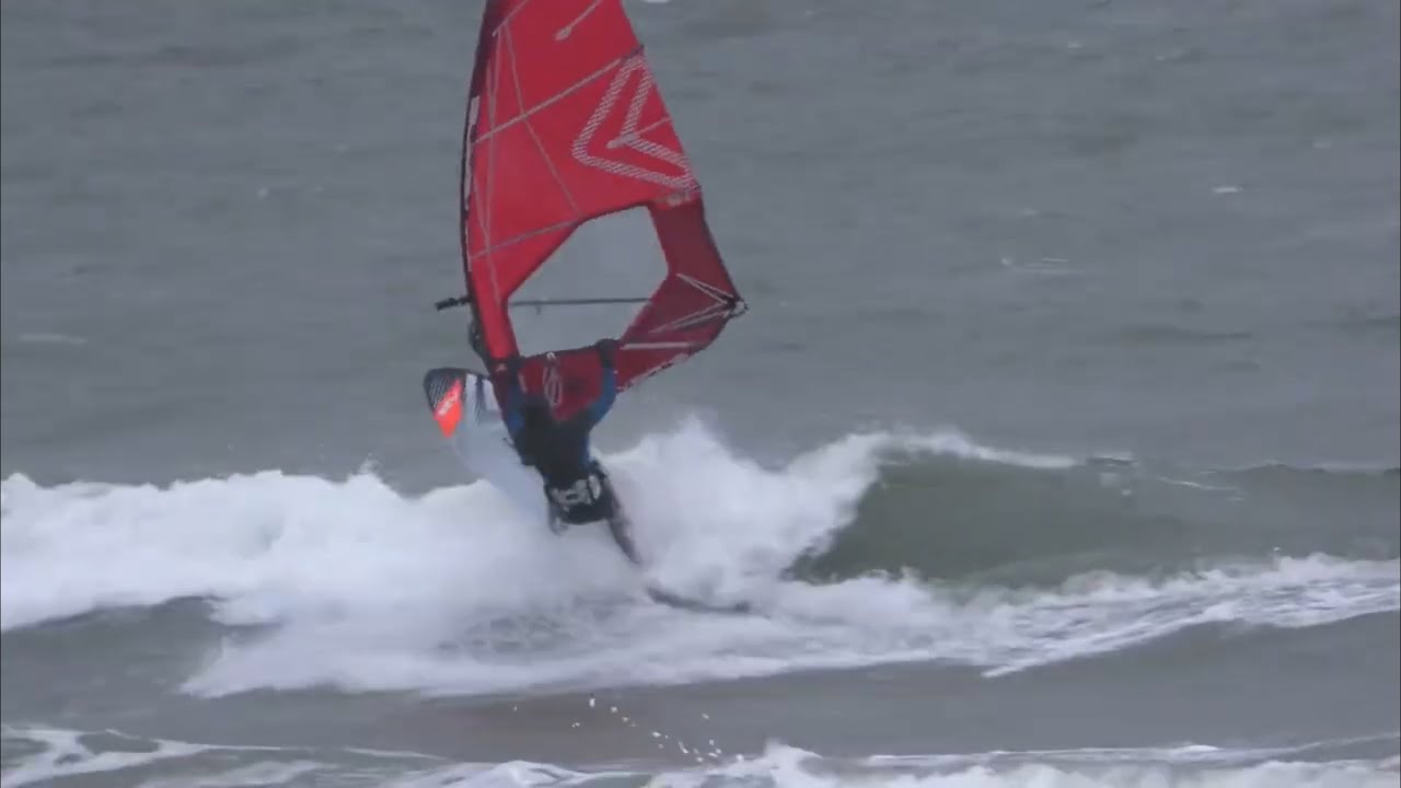 Windsurfing Scottish east coast - freezing and marginal