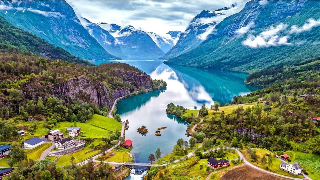 Mostraumen Fjord Cruise: Witness the Majesty of Norwegian Fjords
