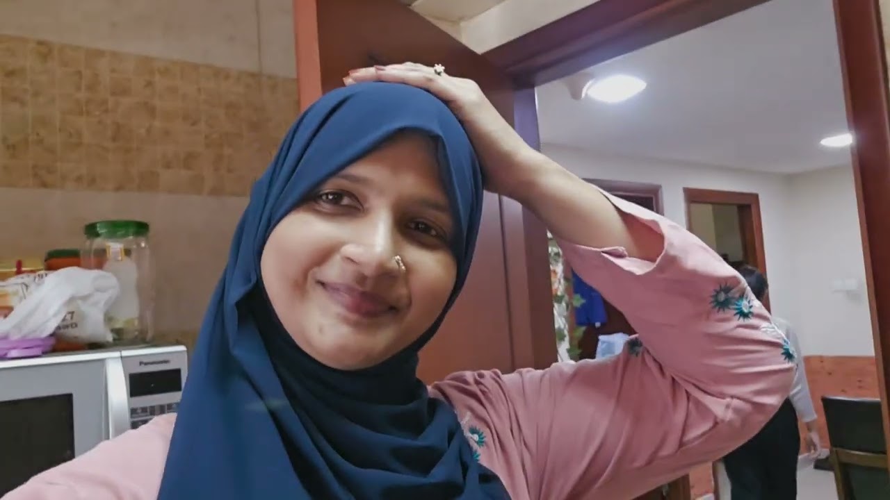 Iftar ki tayyari#chicken parcel#ragda#aalu ke pakode#iftari routine#Ramadan Day 7#