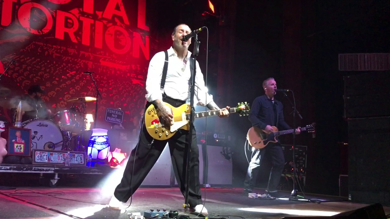 Social Distortion: Reach for the Sky 3.5.17