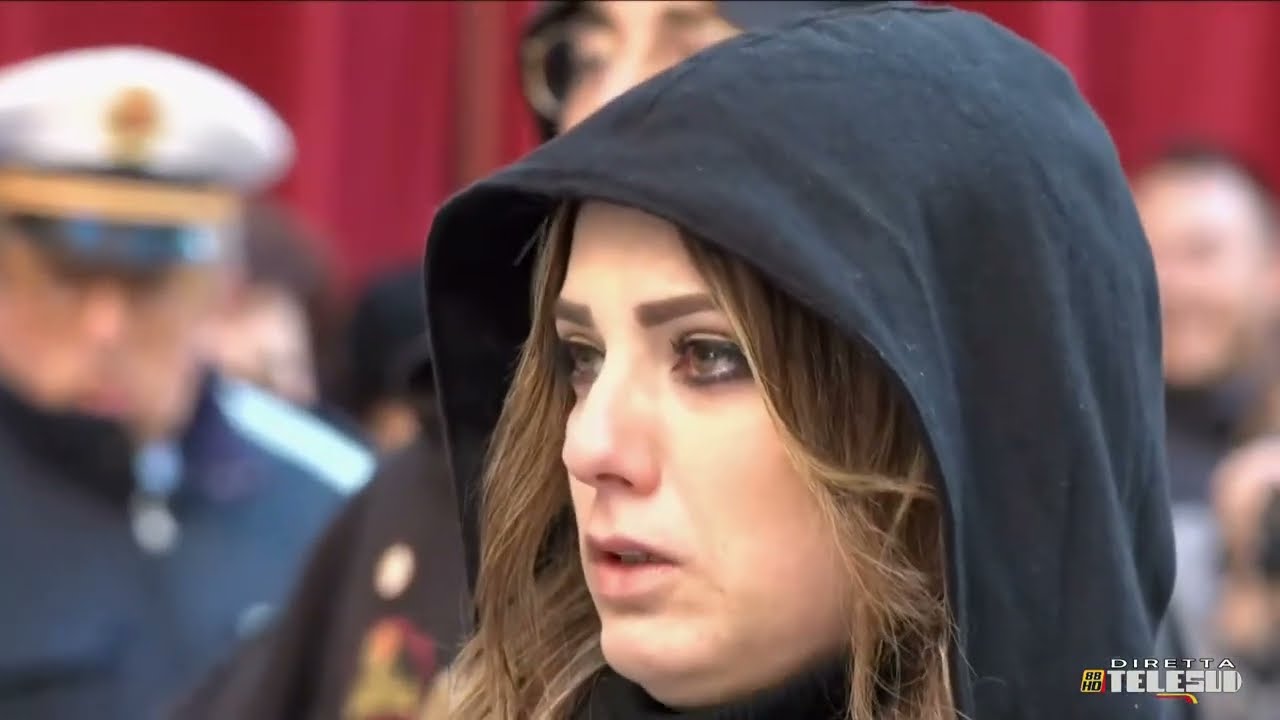 L' entrata della Processione dei Sacri Gruppi dei Misteri