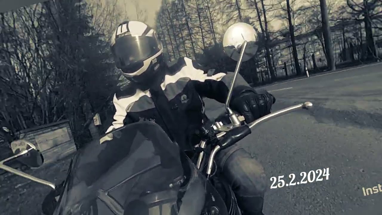 Jawa 650 SOHC - Cestičky pod Velkým Javorníkem.