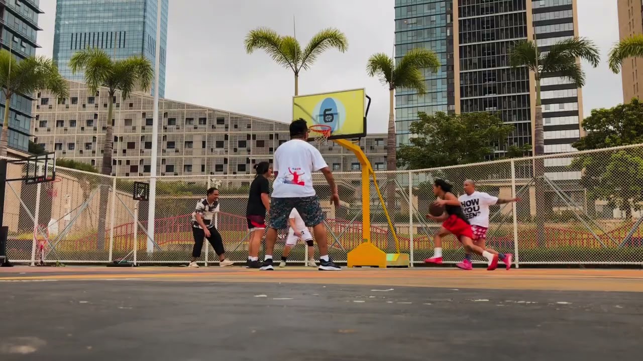BASKETBALL PUG at DISTRICT 6 BASKETBALL COURT with ONE OF THE BEST CHINESE STREET BALLER “HC” of D6