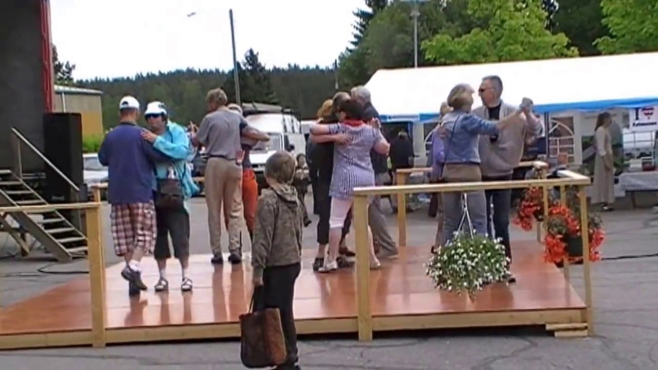 Kuhmoisten toritapahtuma 7.7.2012